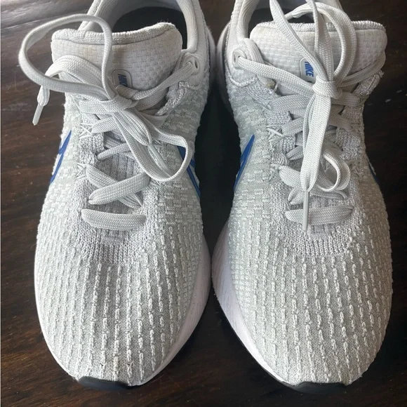 Nike React Infinity Gray and Blue Running Sneakers - Picture 6 of 6